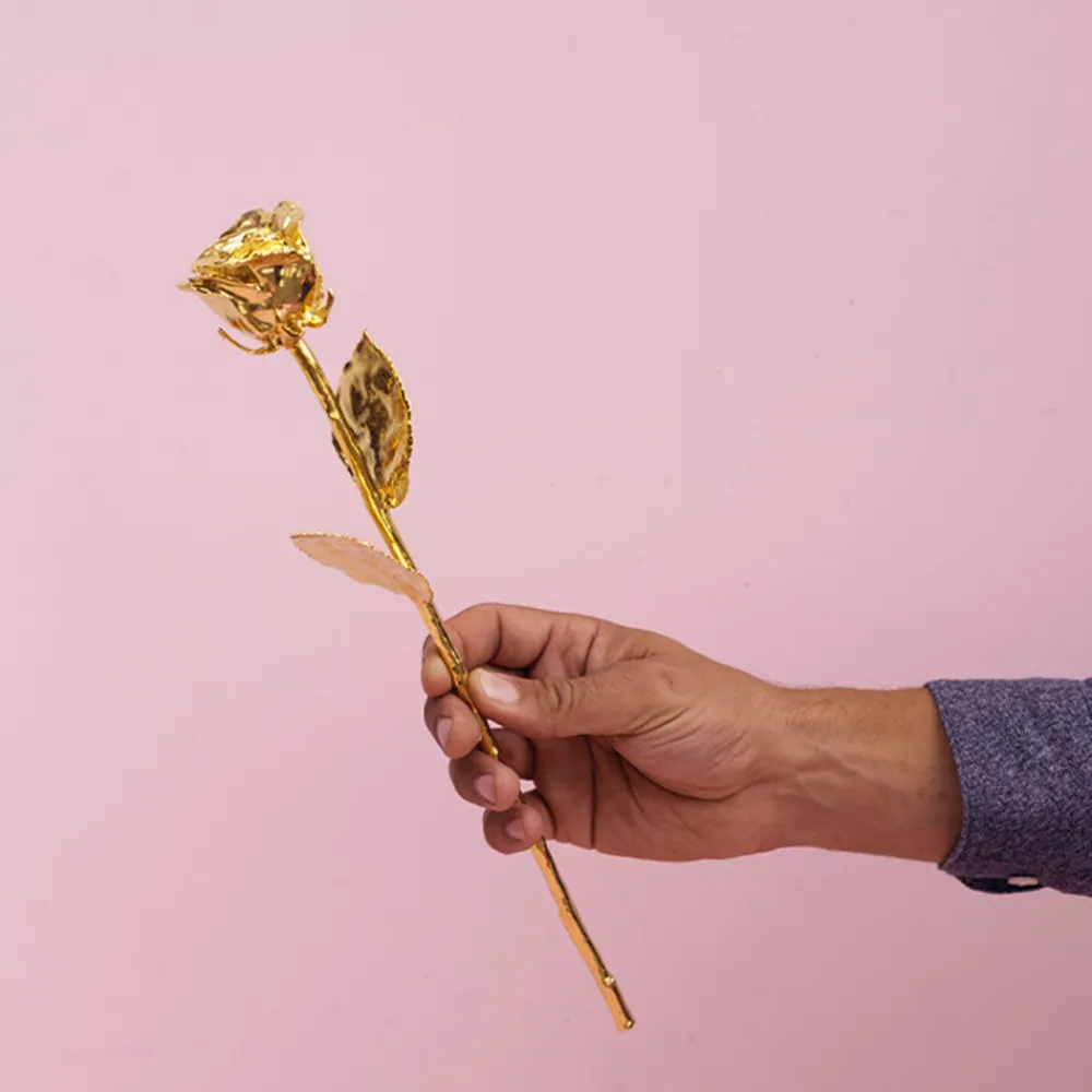 Grande rose en or dans son écrin personnalisable - Date Marquante|Cadeaux.com New