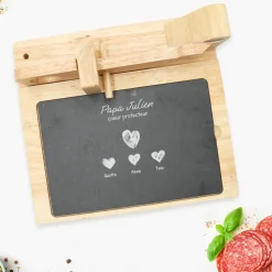 Guillotine à saucisson personnalisée - Papa et ses petits coeurs|Cadeaux.com Online