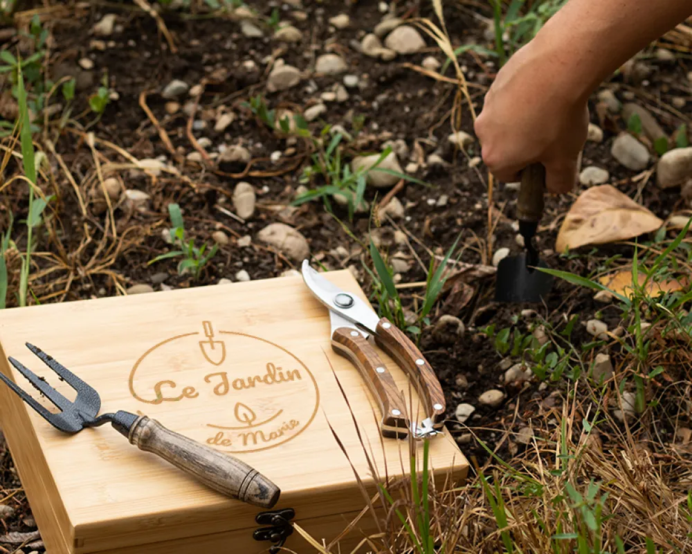 Kit d'outils de jardinage dans coffret personnalisé|Cadeaux.com Clearance