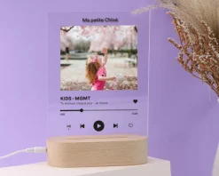 Lampe 3D personnalisée - Spotify|Cadeaux.com Best