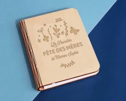 Lampe livre lumineux personnalisé - Première Fête des Mères|Cadeaux.com