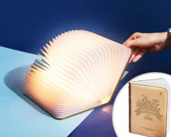 Lampe livre lumineux personnalisé - Mamie Fleurie|Cadeaux.com Online