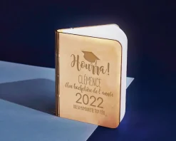 Lampe livre lumineux personnalisé - Diplômé(e)|Cadeaux.com Online