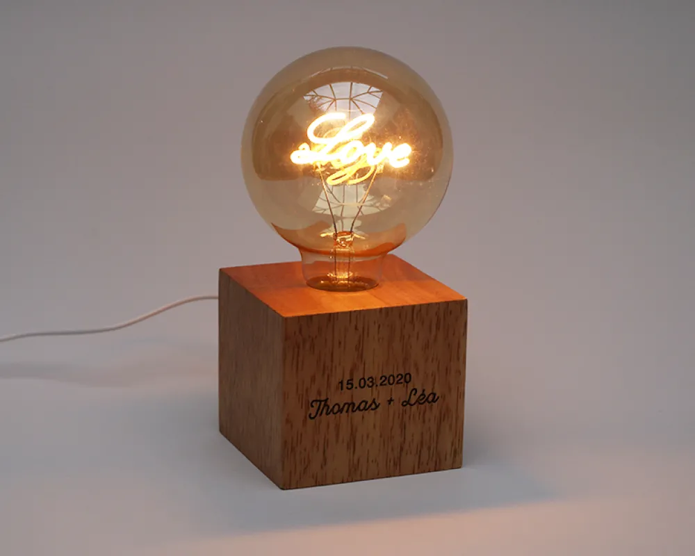 Lampe personnalisée - Love|Cadeaux.com Hot