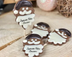 Lot de 4 sucettes Père Noël en chocolat au lait dont 2 personnalisées|Cadeaux.com Sale