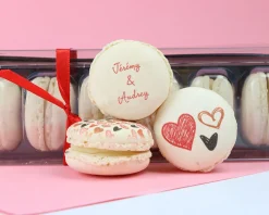 Macarons Personnalisables - Amour|Cadeaux.com Sale