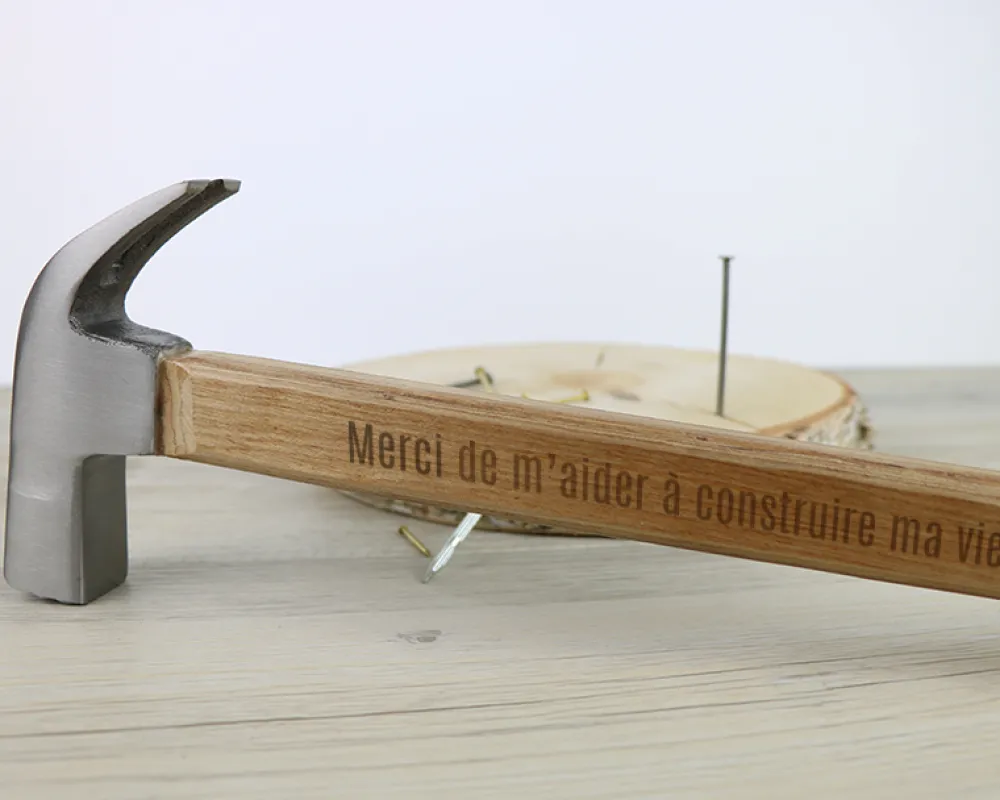 Marteau gravé personnalisé - Message|Cadeaux.com