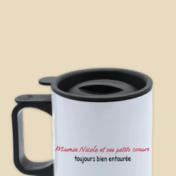 Mug isotherme personnalisé - Mamie et ses petits coeurs|Cadeaux.com Outlet