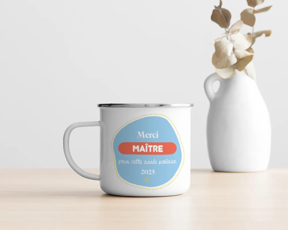 Mug émaillé personnalisé - L'Ecole est Finie|Cadeaux.com Sale