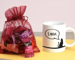 Mug personnalisé prénom - Mon petit chat - Avec chocolats Monbana|Cadeaux.com
