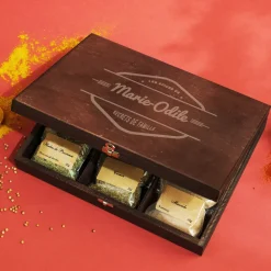 Petit coffret d'épices gravé « Les épices de » - 9 épices du monde|Cadeaux.com Sale