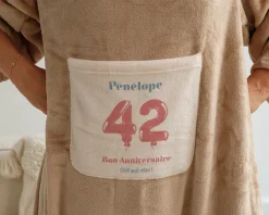 Plaid à manches personnalisé anniversaire - Ballons|Cadeaux.com New