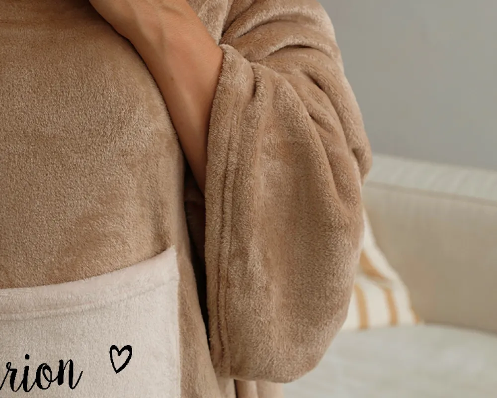 Plaid à manches personnalisé - Grand Mère|Cadeaux.com Clearance