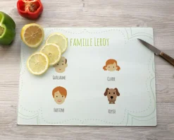 Planche à découper en verre personnalisée - Family Circus|Cadeaux.com Sale