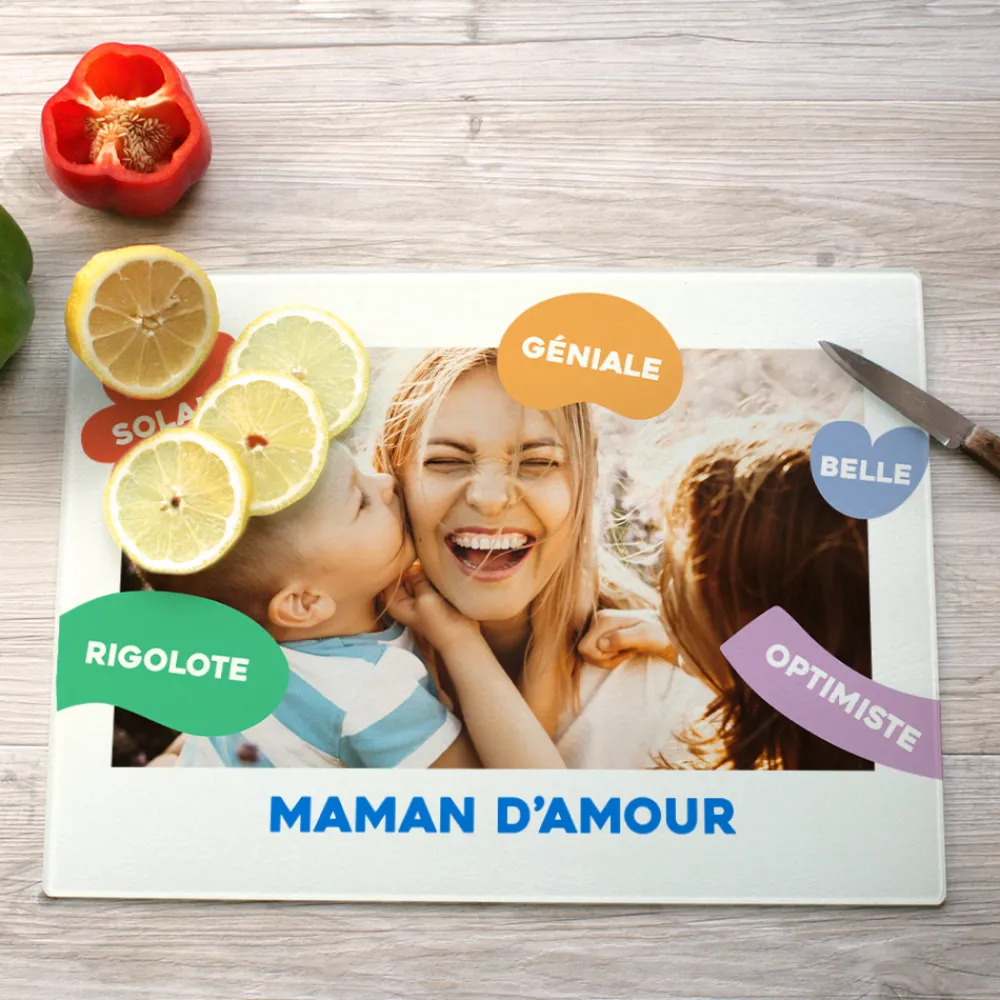 Planche à découper en verre personnalisée - Eclats de Couleurs|Cadeaux.com New