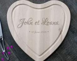 Planche à découper personnalisée en forme de coeur - Couple|Cadeaux.com Outlet