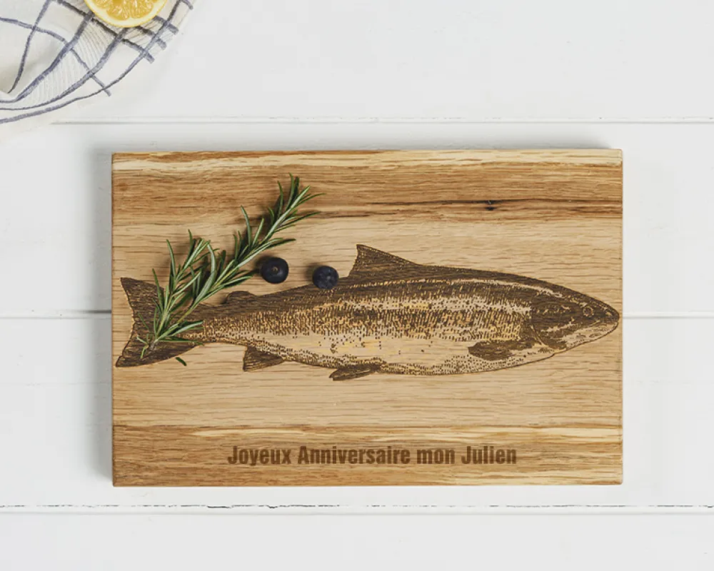 Planche à découper personnalisée en chêne écossais - Saumon|Cadeaux.com Sale