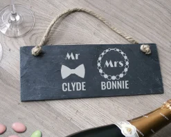 Plaque de porte personnalisée - Mr & Mrs|Cadeaux.com
