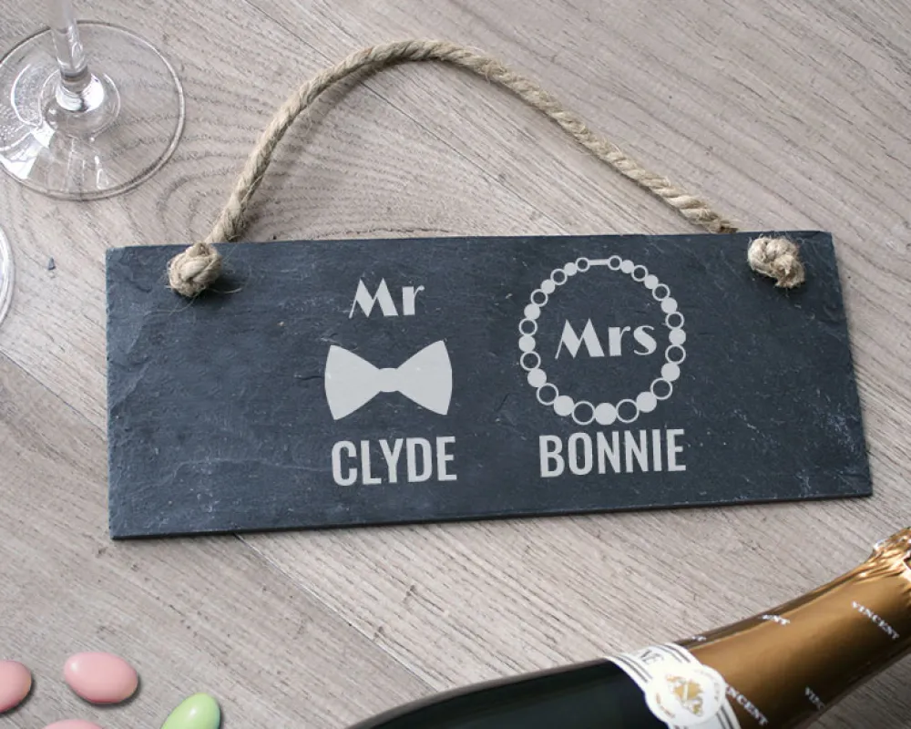 Plaque de porte personnalisée - Mr & Mrs|Cadeaux.com