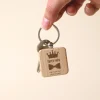Porte-clés en bois personnalisé - Papa Royal|Cadeaux.com Discount