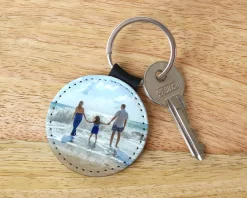 Porte-clés photo personnalisé en simili cuir|Cadeaux.com Discount