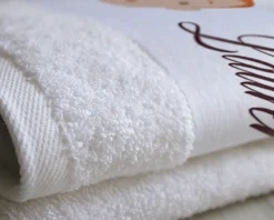 Serviette Family Circus Prénom|Cadeaux.com Clearance