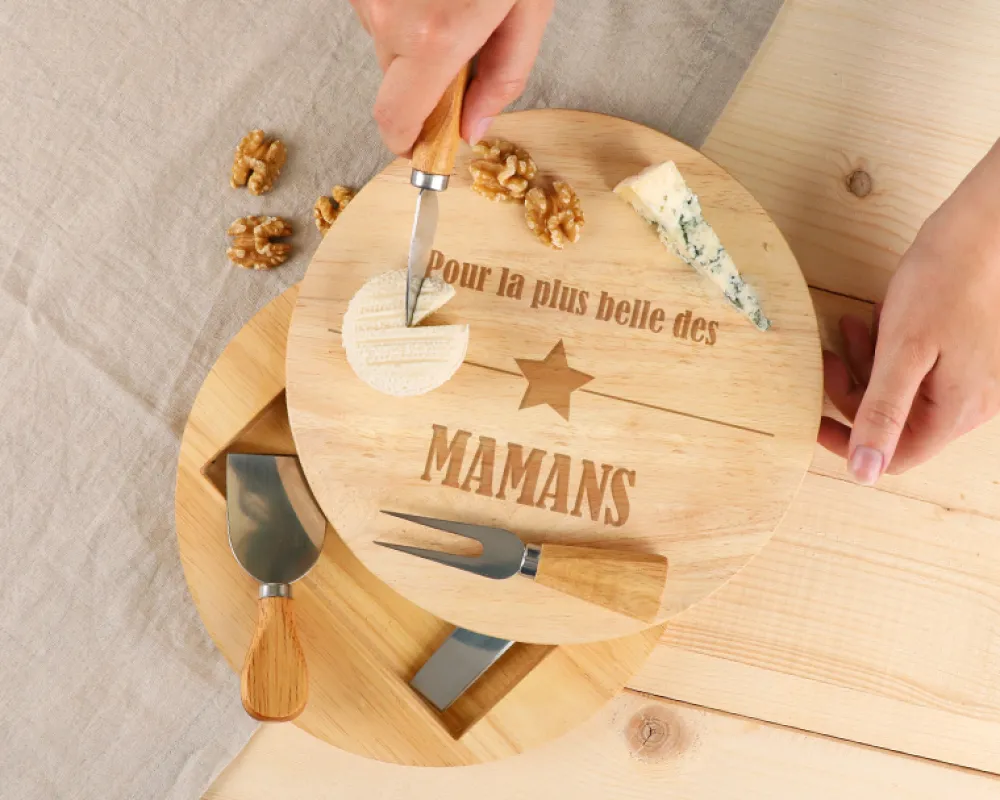 Set à fromage personnalisé en bois - Prénom|Cadeaux.com Online