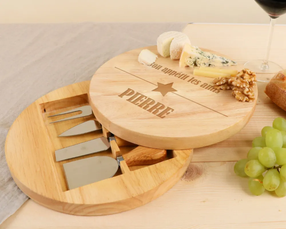 Set à fromage personnalisé en bois - Prénom|Cadeaux.com Online