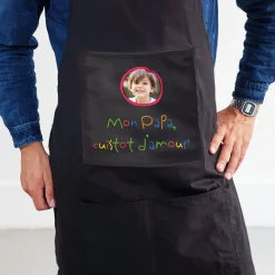 Tablier noir personnalisé - Mots d'enfants|Cadeaux.com Discount