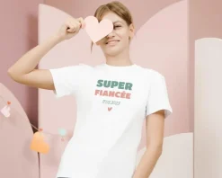 Tee shirt personnalisé femme - Super Fiancée|Cadeaux.com Best