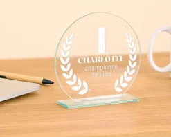 Trophée personnalisé - Lauriers|Cadeaux.com Outlet