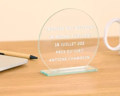 Trophée personnalisé - Message|Cadeaux.com New