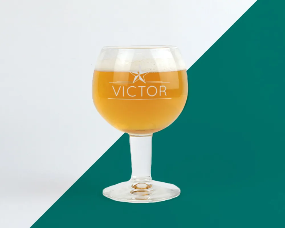 Verre à bière personnalisé ballon - Prénom|Cadeaux.com Hot