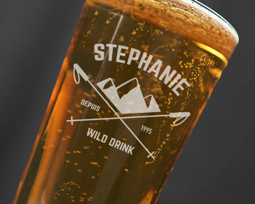 Verre à bière personnalisé prénom - Montagne|Cadeaux.com Hot