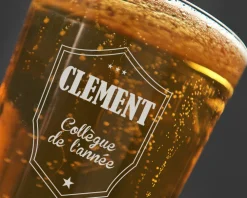 Verre à bière personnalisé prénom - Blason|Cadeaux.com Online