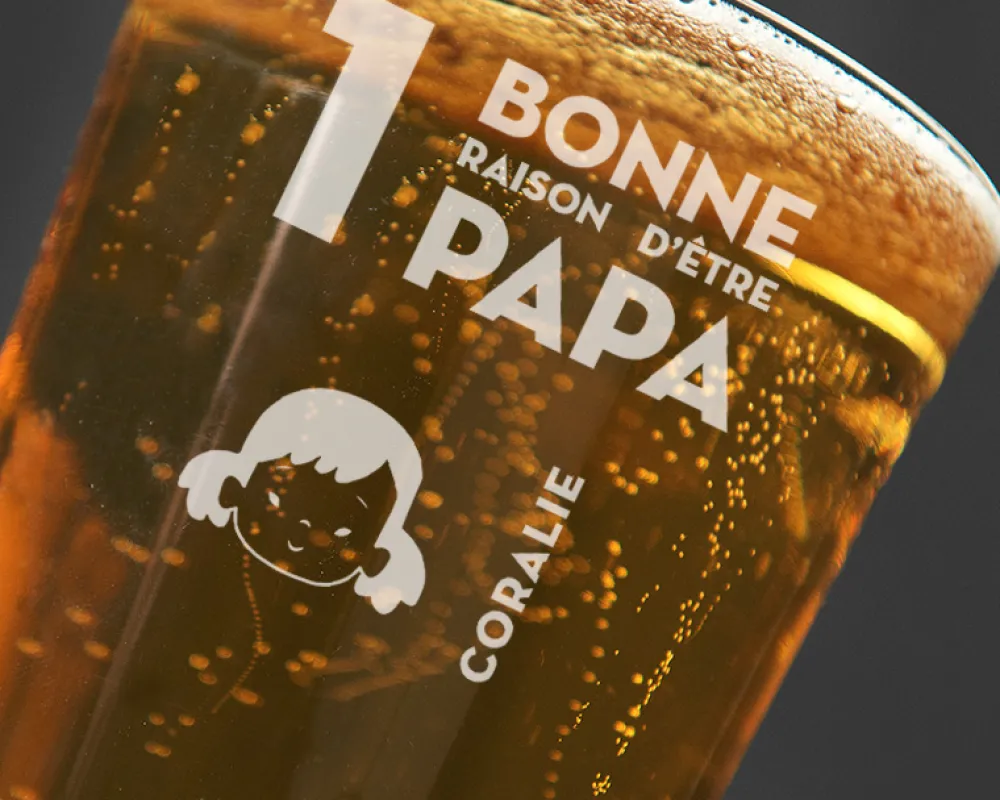 Verre à bière personnalisé papa - Family Circus|Cadeaux.com Outlet