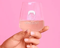 Verre à vin personnalisable famille - Family Circus|Cadeaux.com Hot