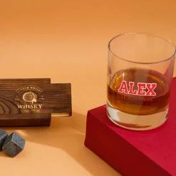 Verre à whisky personnalisé - College Style|Cadeaux.com Best