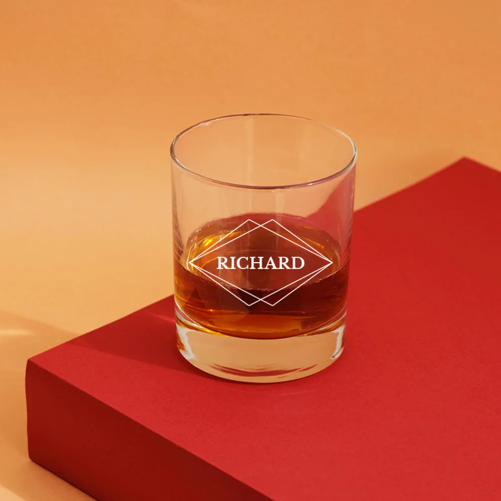 Verre à whisky personnalisé - Prénom|Cadeaux.com