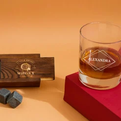 Verre à whisky personnalisé - Prénom|Cadeaux.com